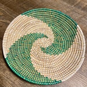 Woven Seagrass Round Basket Wall Hang & Table Tray Centerpiece Boho. 12x12